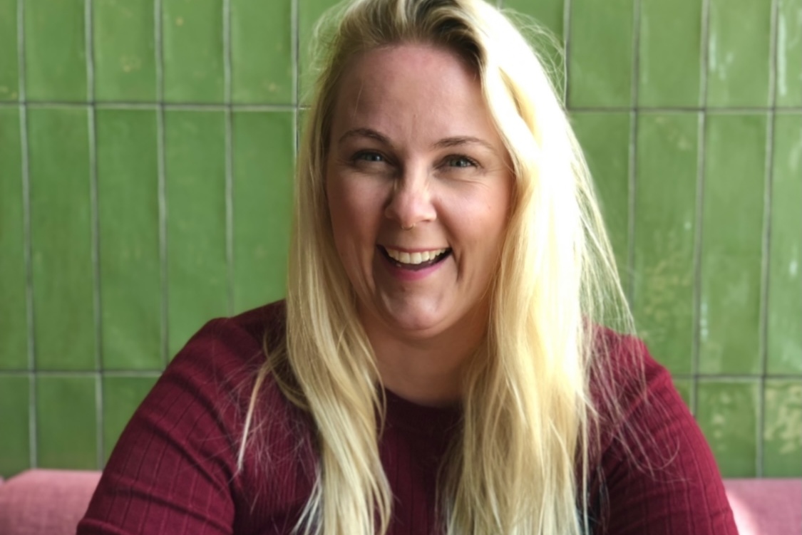 Margrethe Salvesen Klippenberg forteller åpenhjertig om sitt forhold og sine tanker rundt Den norske kirke her lokalt.