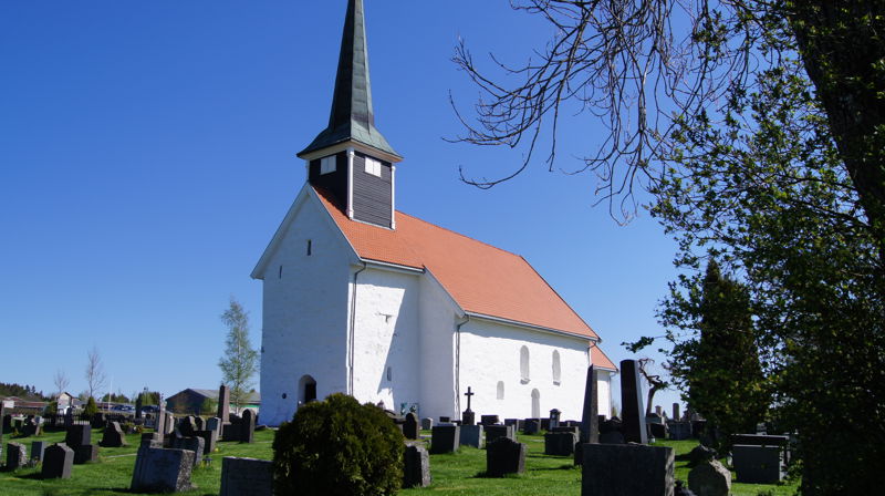 Konfirmantenes presentasjonsgudstjeneste i Enebakk kirke søndag 12. okt. kl. 13.00. (Mrk tid og sted. Tidligere kunngjort feil.)