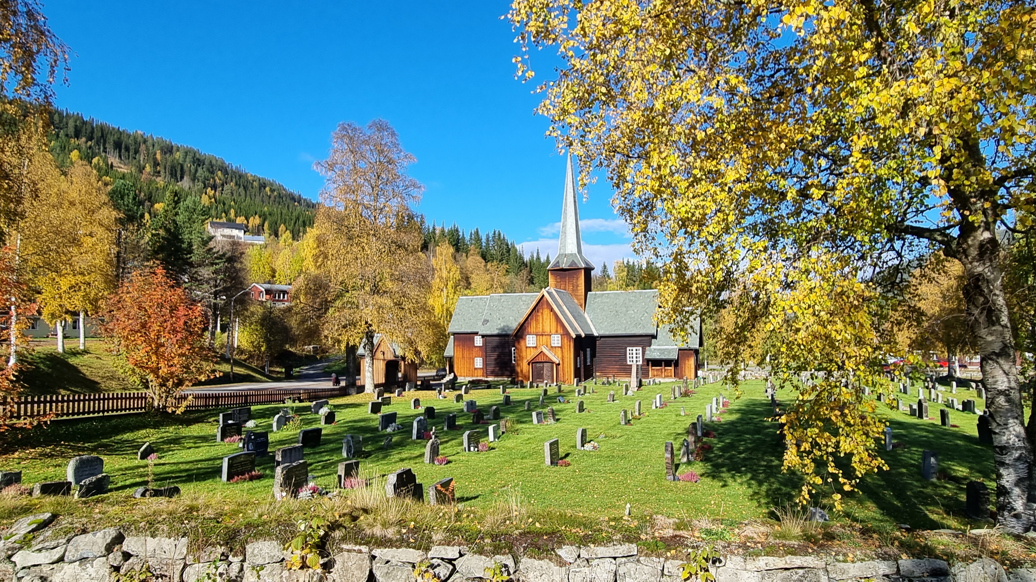 Vigslingsgudsteneste søndag 20. september kl. 18.00 i Bruflat kyrkje