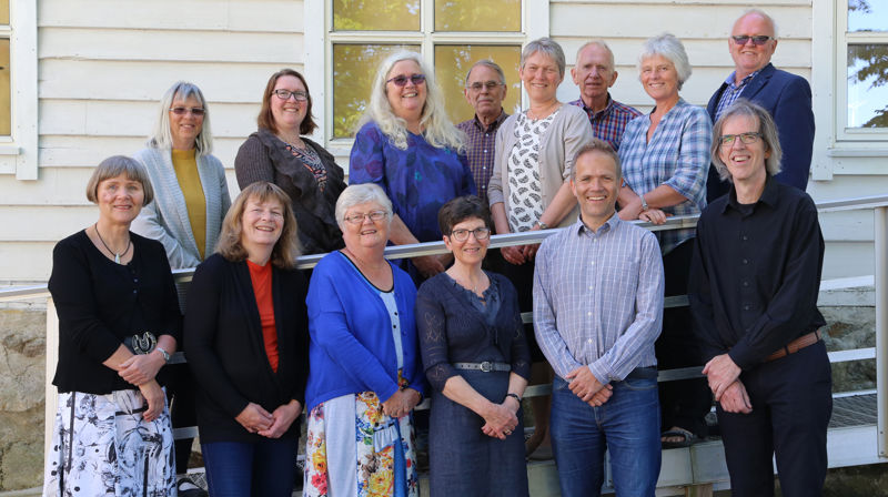 Fitjar kyrkjekor framfører "Det gode landet"