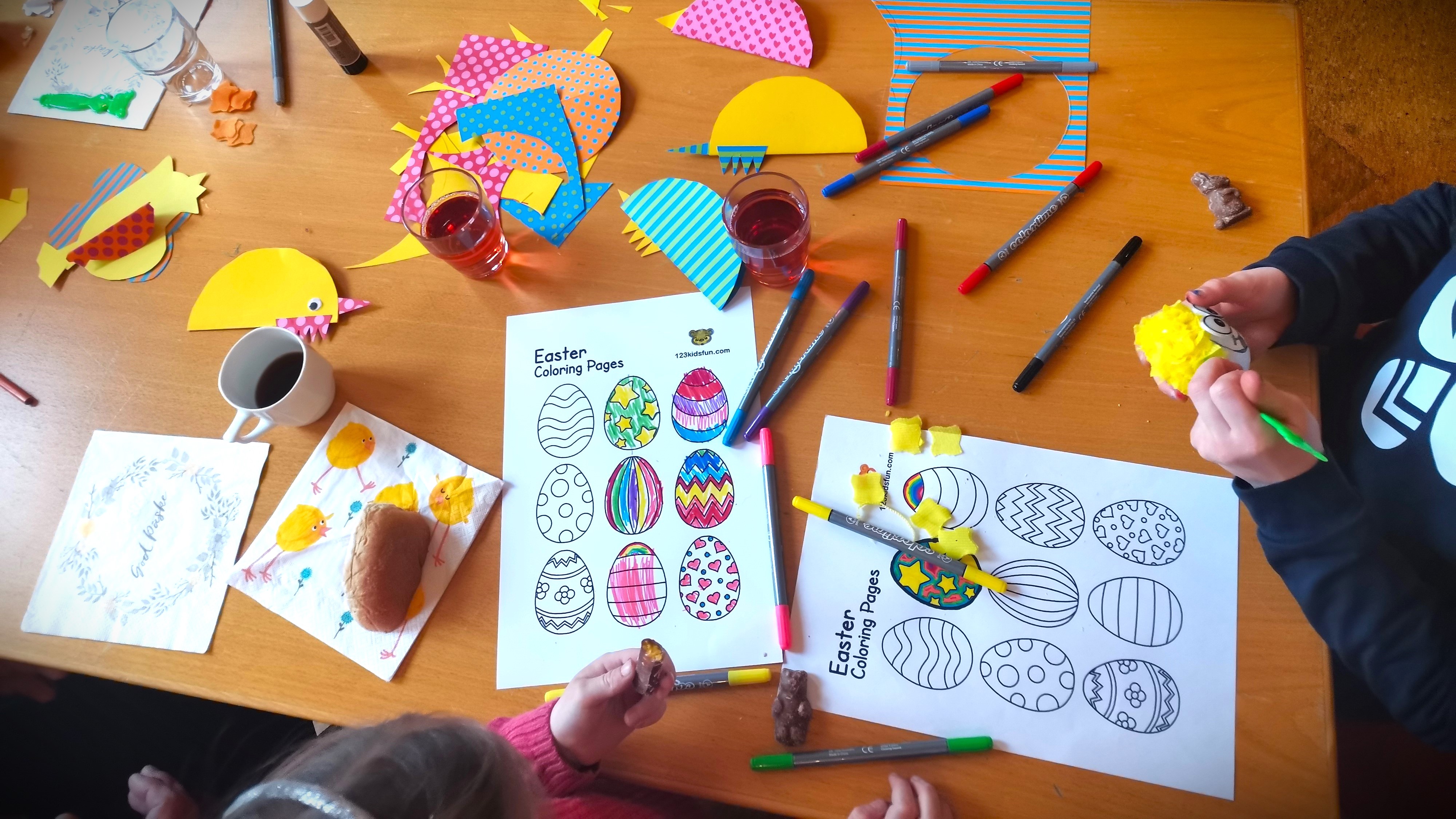 Fra Klipp og lim-samling til påske.