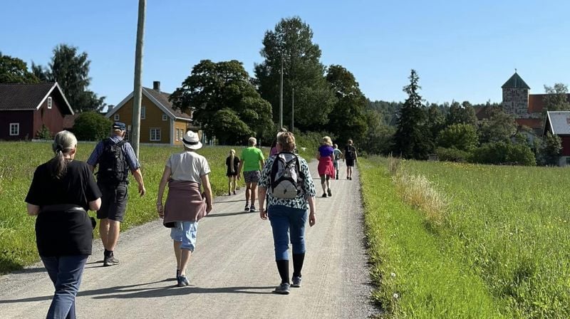 Pilegrimsvandring fra St. Petri over til Granavollen. Foto: Jane Dahl Sogn 2023.