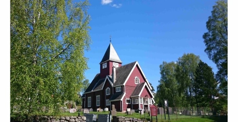 Moen kirke (foto: Knut Bøe)