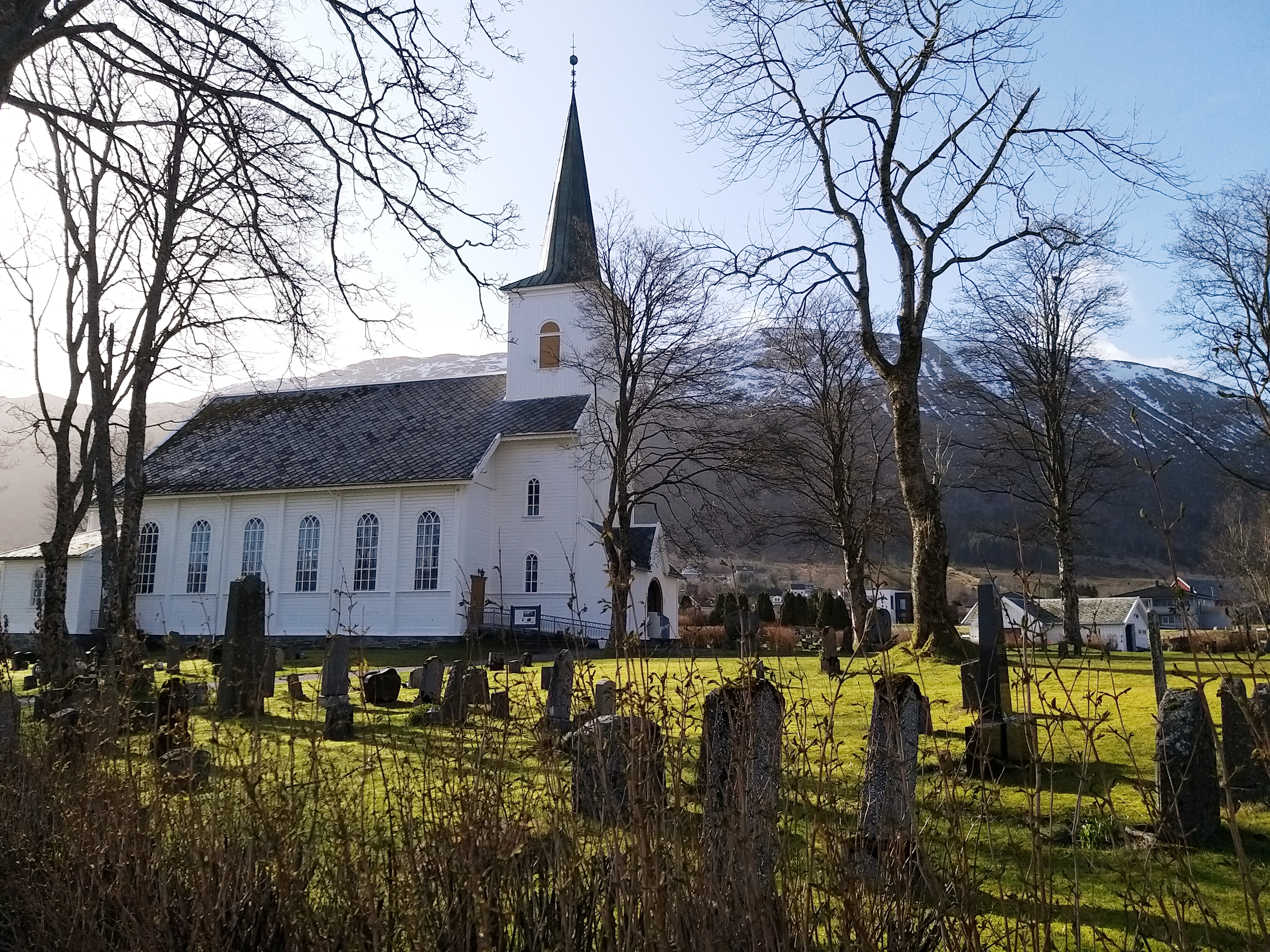 Nye restriksjonar f.o.m. 25. mars