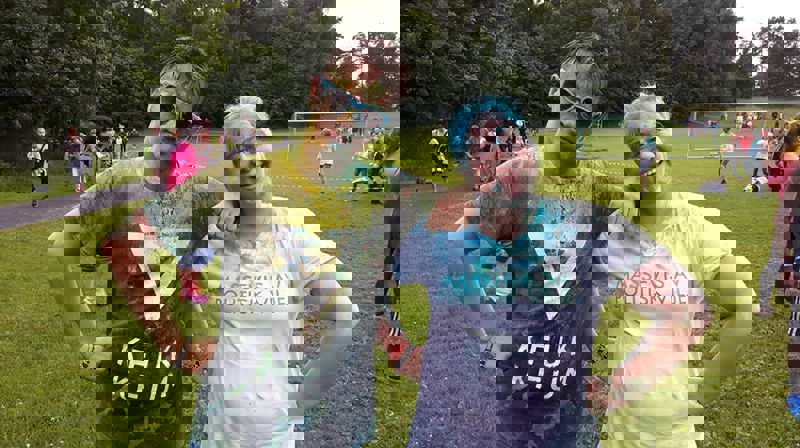 Ivrige deltakere på globalløp søndag.