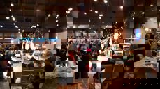 Det var fullt på julaften i Rossabø kirke.