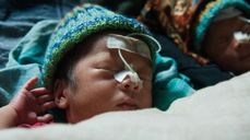 Sykeshuset har over 800 fødsler i året, og tilbyr gratis behandling for de minste. Foto: Normisjon.no