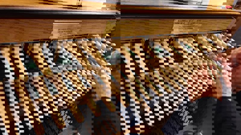 Hedrer Karl Johan Stensland med klokkespillkonsert