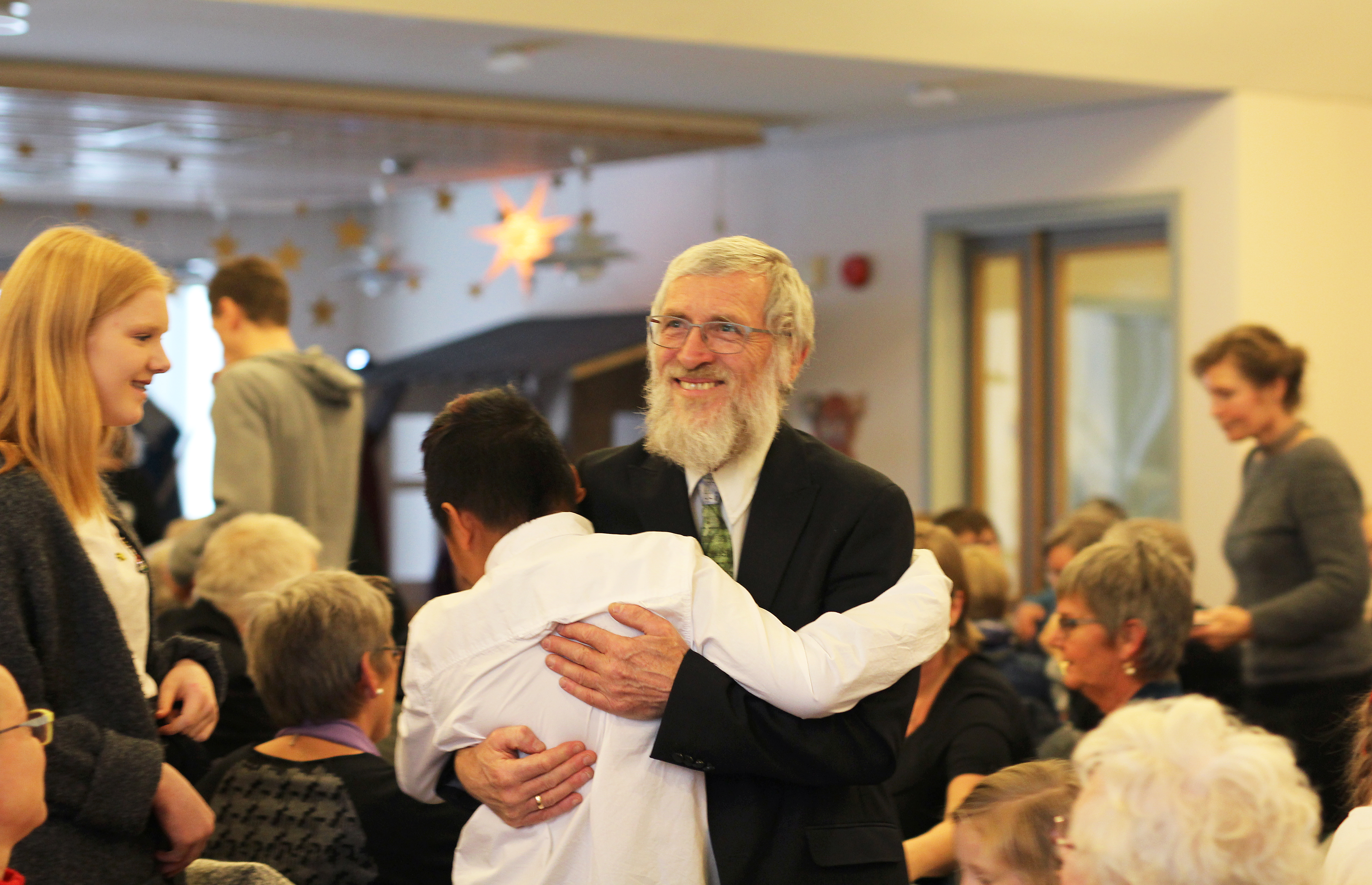 Fin avskjedsfest for kantor Leiv Rossehaug