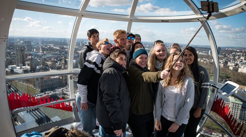 Bor familien i utlandet?