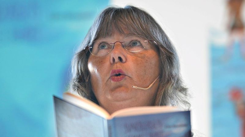 "Her inne - poesimesse" i Hedenstad kirke 23. september