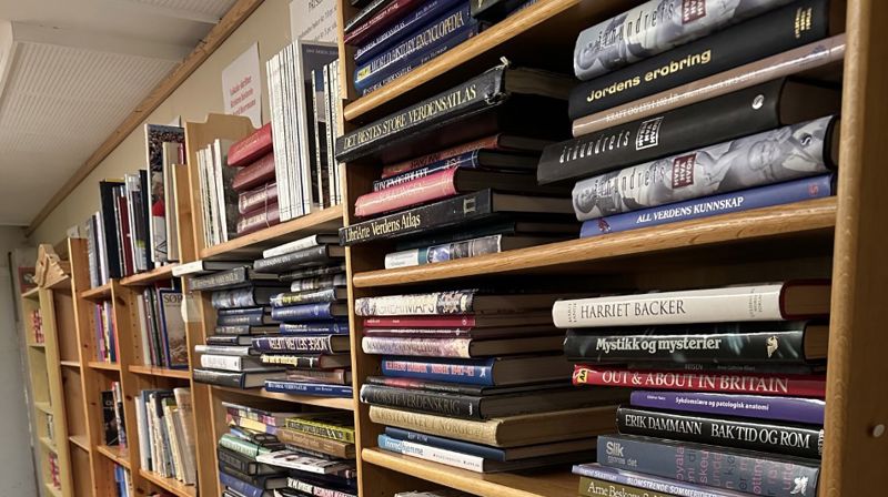 Bok-loppemarked lørdag 18. mars