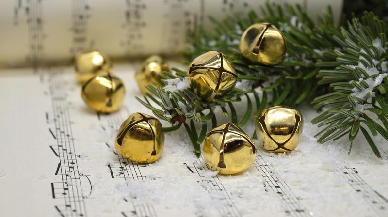 Vi synger julen inn!