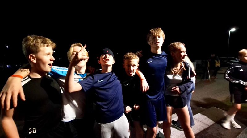 Konfirmantene hadde det gøy på cup. Foto: Knut Ole Hol