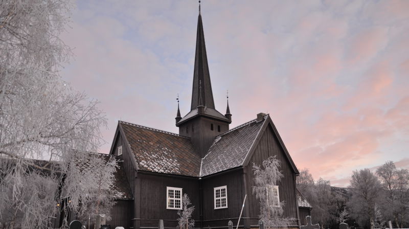 Lesja kyrkje