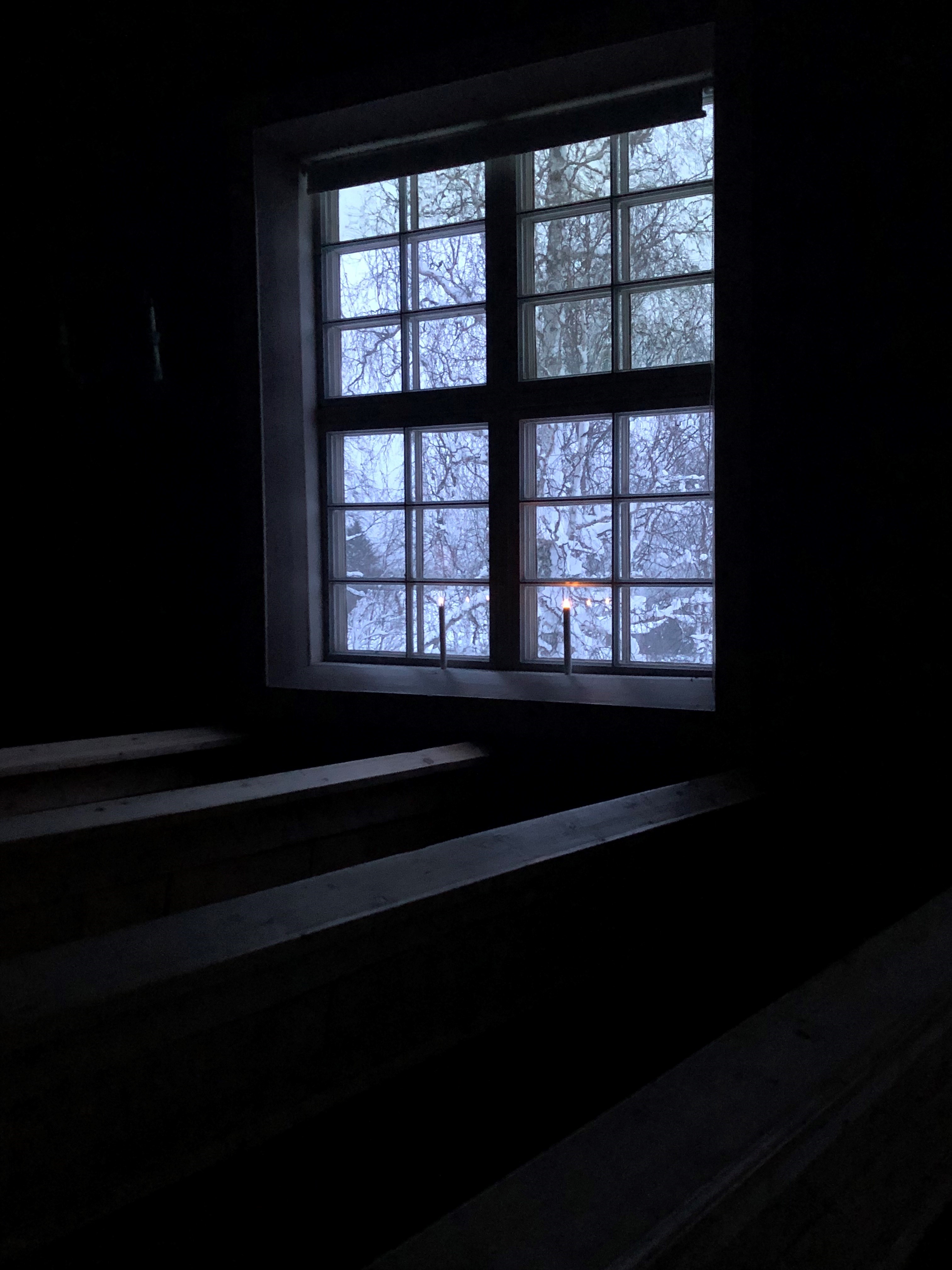 Skumring i Lesjaskog kyrkje