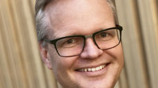 Bjørnar Johnsen Øybekk deltar på kveldsbibelskolen 7. mars.