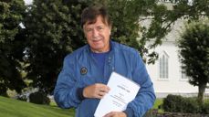 Tom Brevik, komponist for jubileumsverk som blir urframført i Knarvik kyrkje