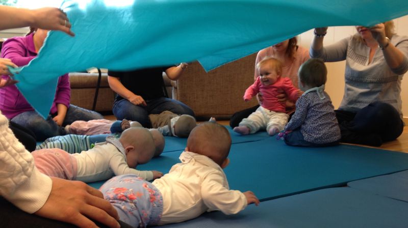 Babysong og småbarnstreff