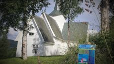 Post 1 ved Skrautvål kyrkje