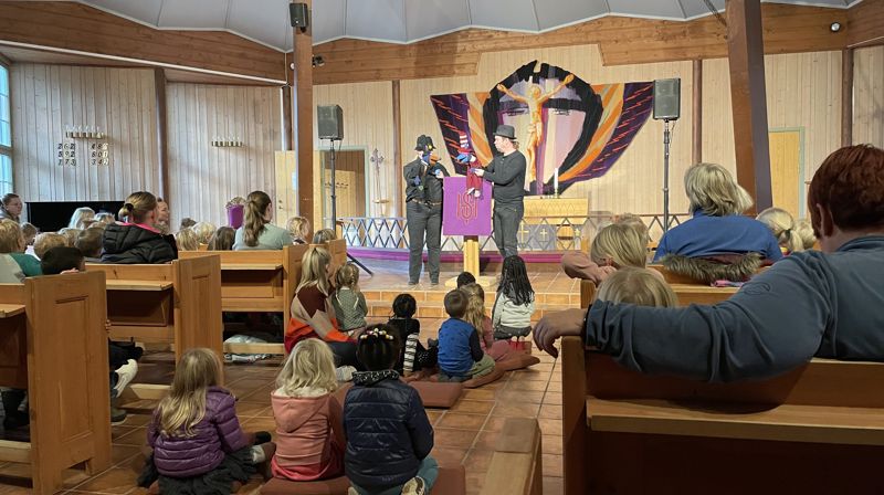 Kirkerottene var tilbake i Tingnes kirke