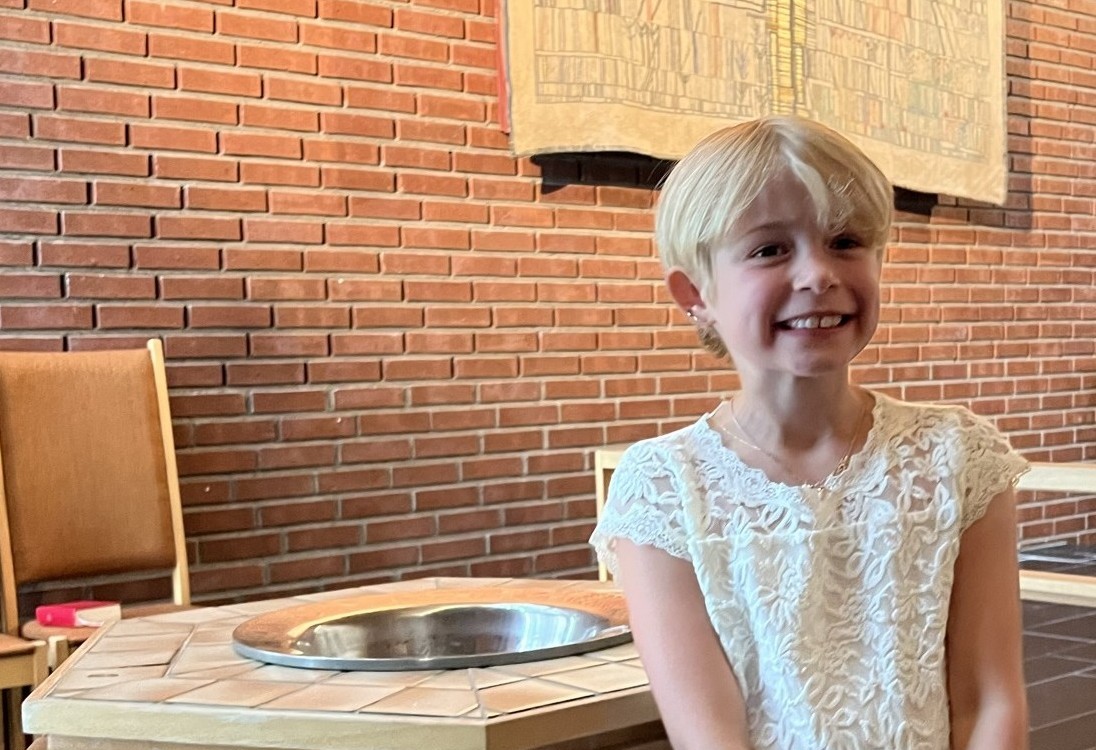 Hun tok valget selv: Ellinor (10) ble døpt i fjor
