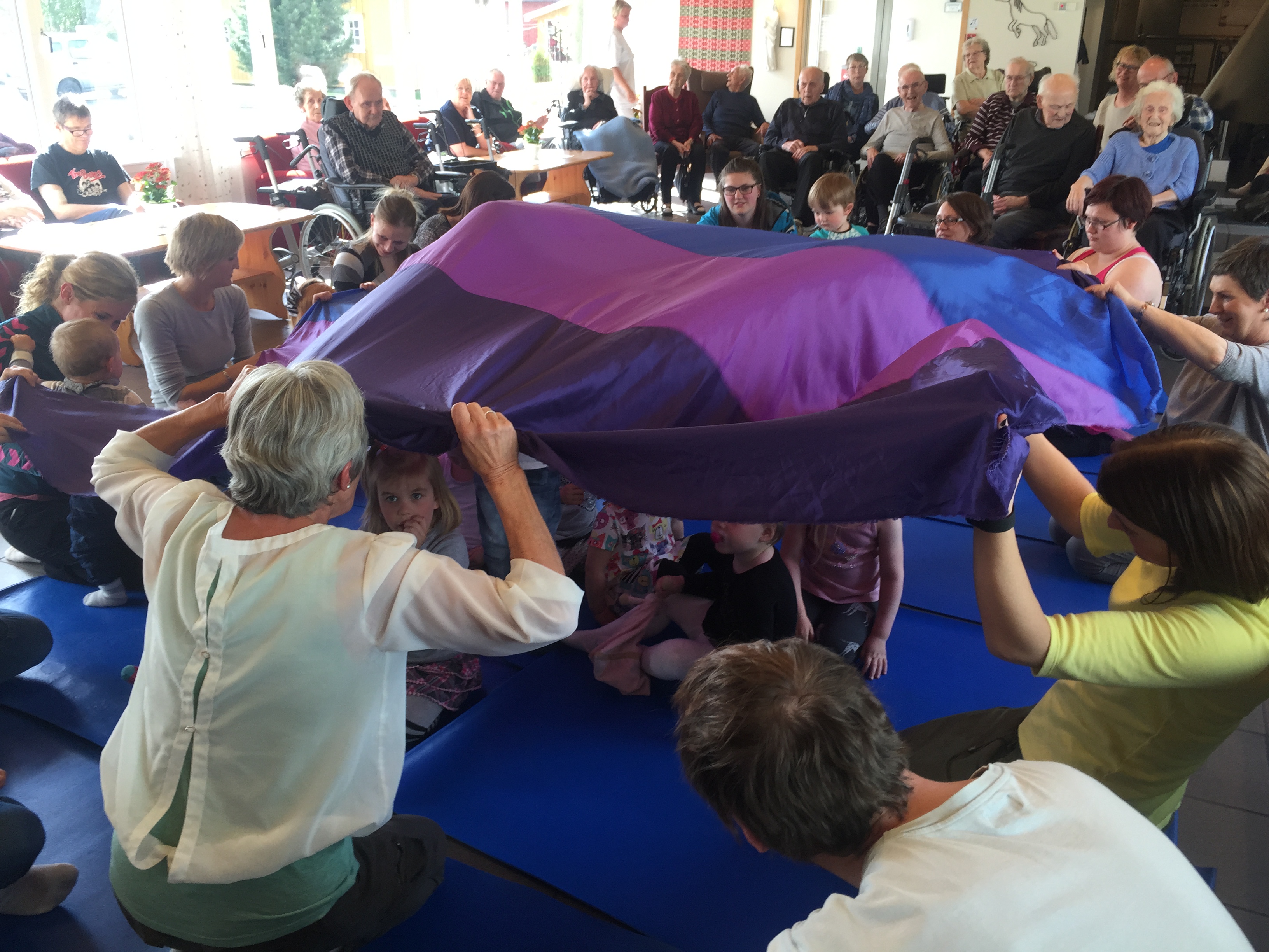 Barnesang - en koselig samlingsstund for liten og stor - VELKOMMEN!