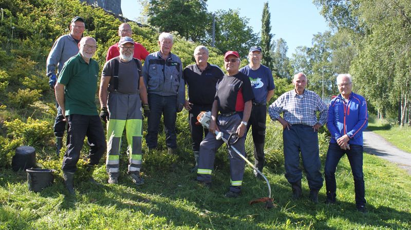 Magne Fossbakk, Ola Kjønli, Bjørn Husdal, Roald Alver, Lars Haukli, Magne Kvåle, Hans Otto Bakken, Jarle Birger Tuflått, Magnar Brattås og Arne Gjønnes