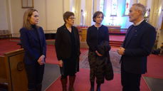 Riksantikvar Hanna Geiran, kirkerådsdirektør Ingrid Vad Nilsen, statsråd Kjersti Toppe og kirkeverge Kjetil Haga.