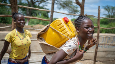 Solidaritetsgudstjeneste og kirkekaffe-basar