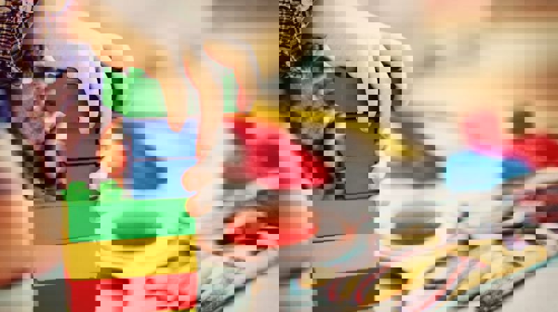 Kilde: Pixabay, Feeloona / 128 Bilder