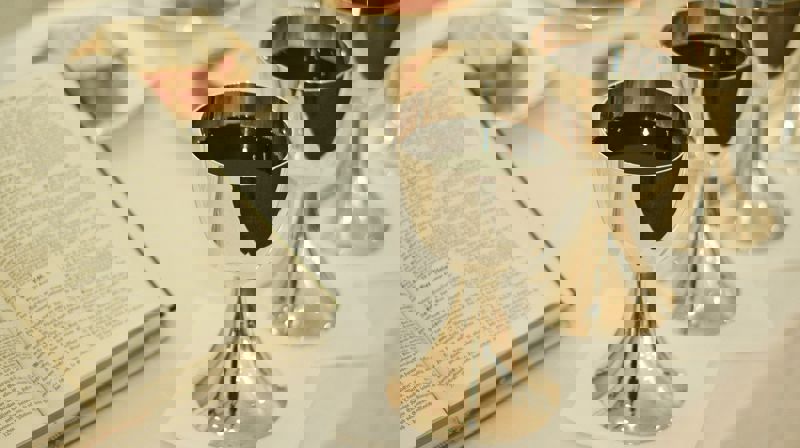 Bildet er tatt av congerdesign fra Pixabay