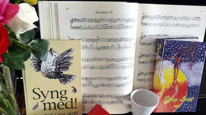 Kirkens hyggestund og gudstjeneste på Kantarellen sykehjem