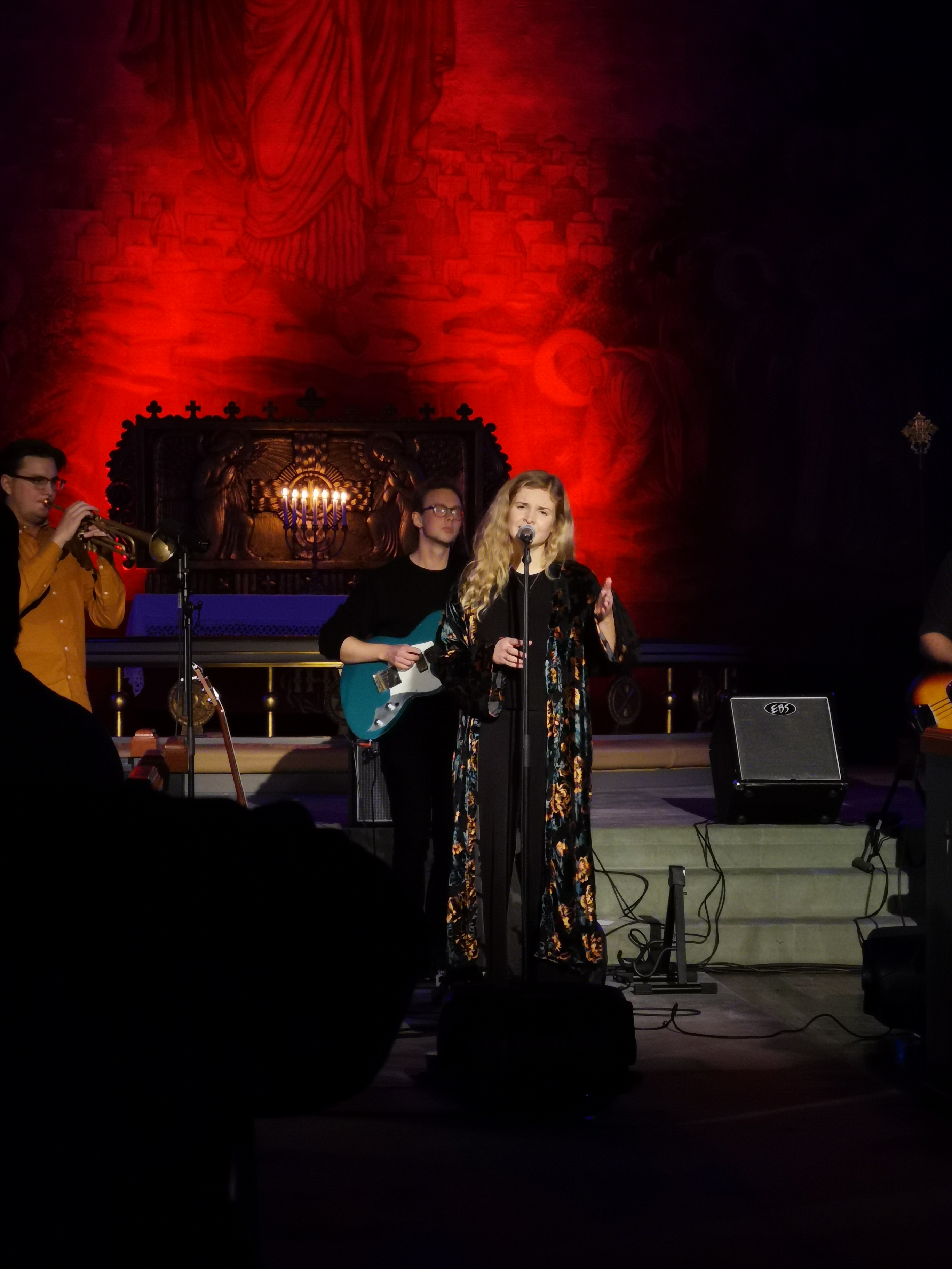 Foto fra konsert med Marie Løvås