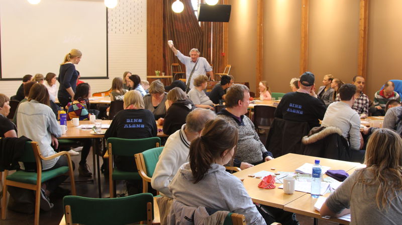 Lørdagskafe for mennesker med funksjonsnedsettelser