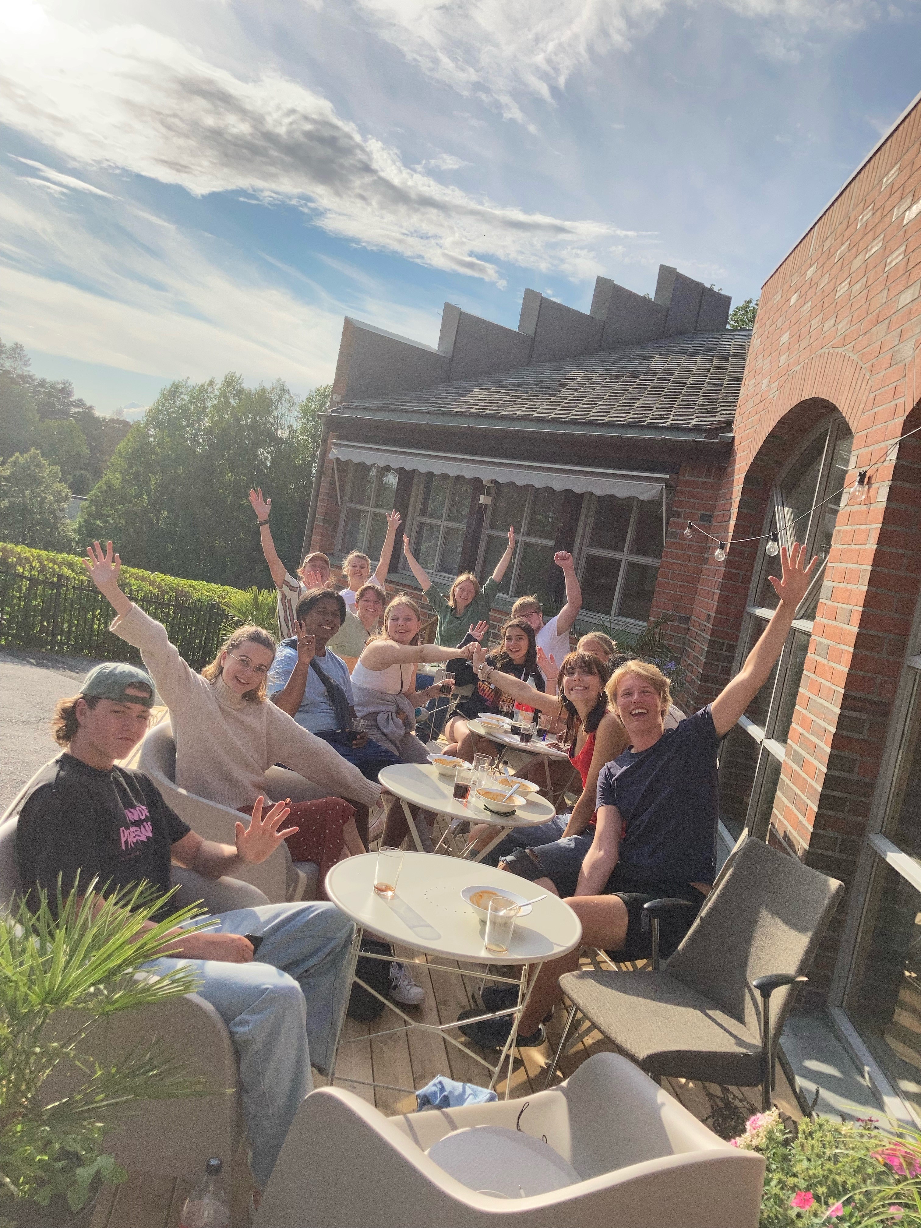 Bo-hjemme-sommerleir