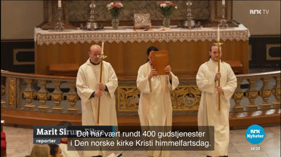 Evangelieprosesjon i Oslo domkirke. Bilde fra NRK-sendingen på Kristi himmelfartsdag 2024