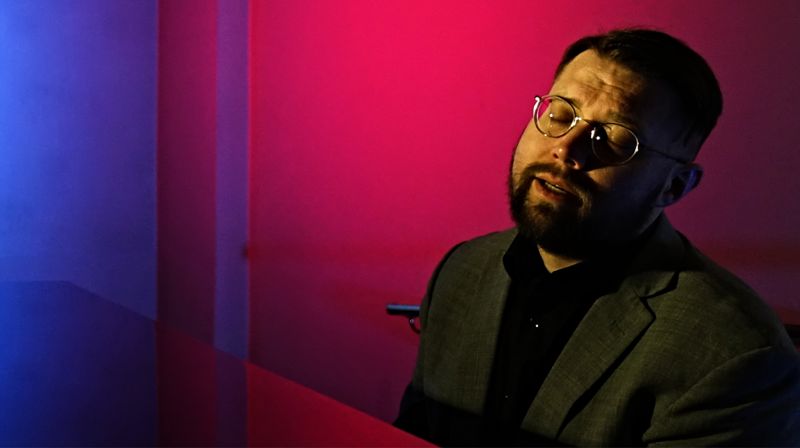 Hans Dur synger for livet