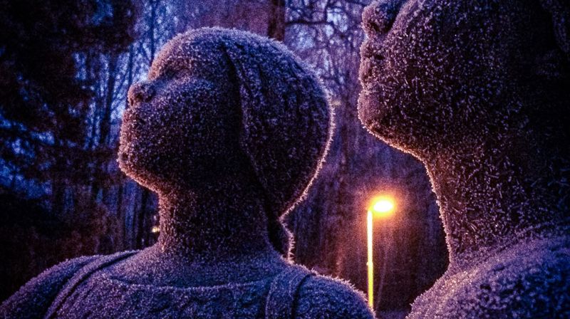 Finalebilde tatt foran kirken