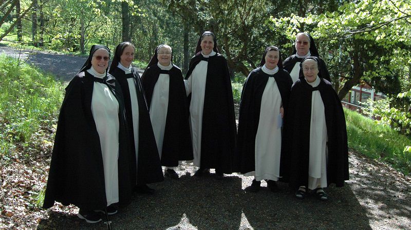 Søstrene fra Lunden kommer på søndag kl 12