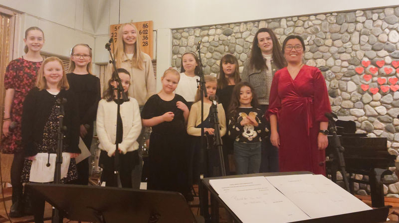 Juleglede i Landro kyrkje – ei varm samling i vinterkulda