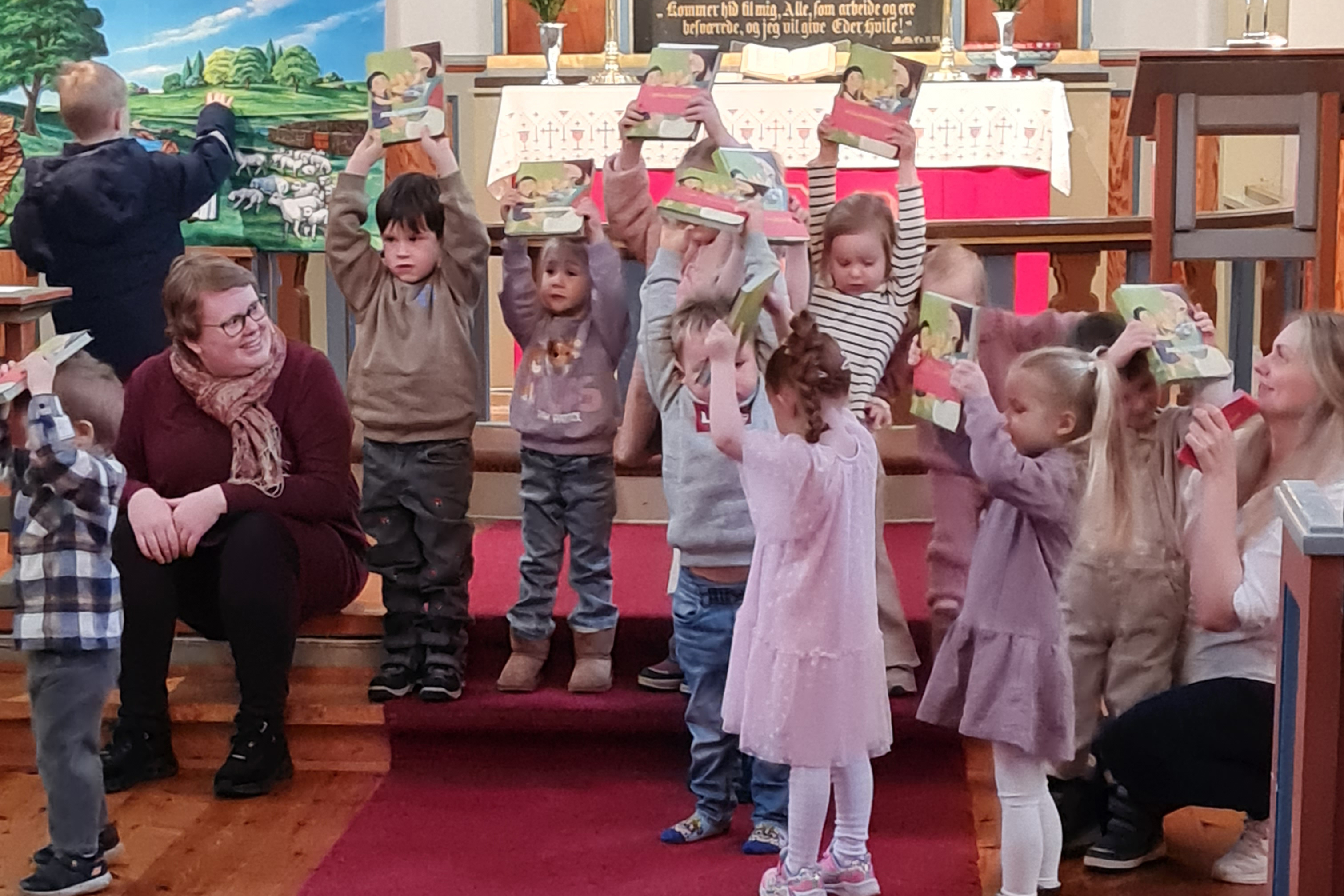 Heile kyrkja på leit etter Krølle