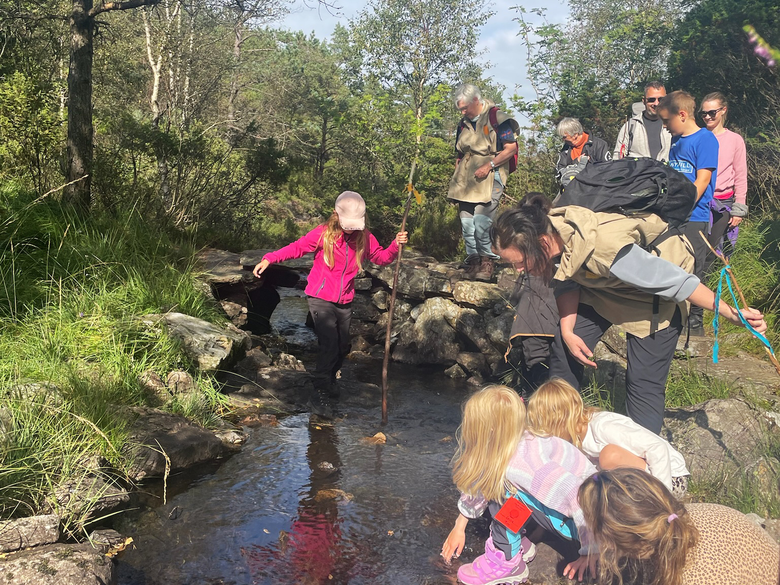 Åtteåringane på pilegrimstur 