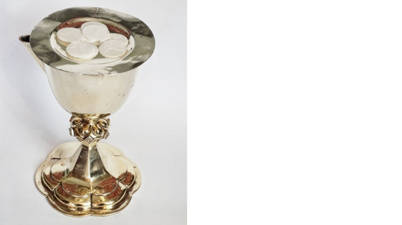 Hegge kyrkje kalk og disk. Foto Saskia Aleida Van Veen