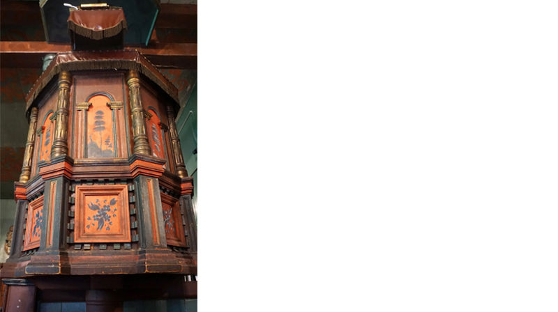 Preikestolen i Hegge kyrkje. Foto Saskia Aleida Van Veen