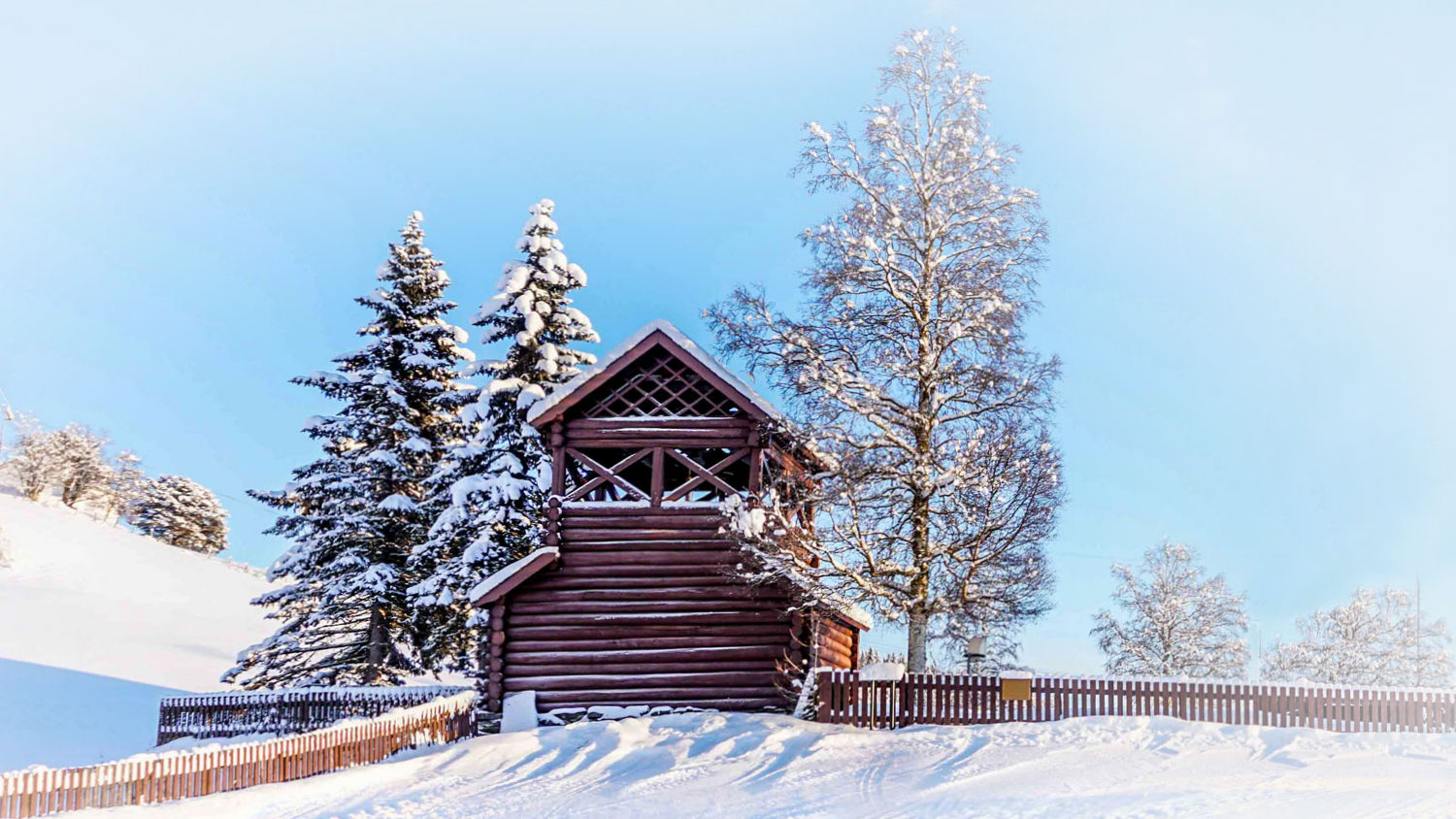 Stupulen og alterkalk i Hegge kyrkje foto: Saskia Aleida Van Veen