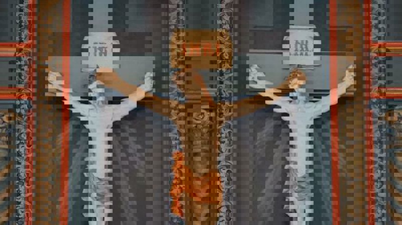 Altertavla i Lidar. Foto: Saska Aleida Van Veen