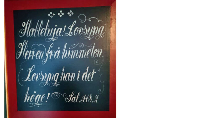 Tekst på dør i Volbu kyrkje foto: Eli Vatn