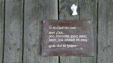 Motiv frå portal i Volbu kyrkje. Foto: Eli Vatn