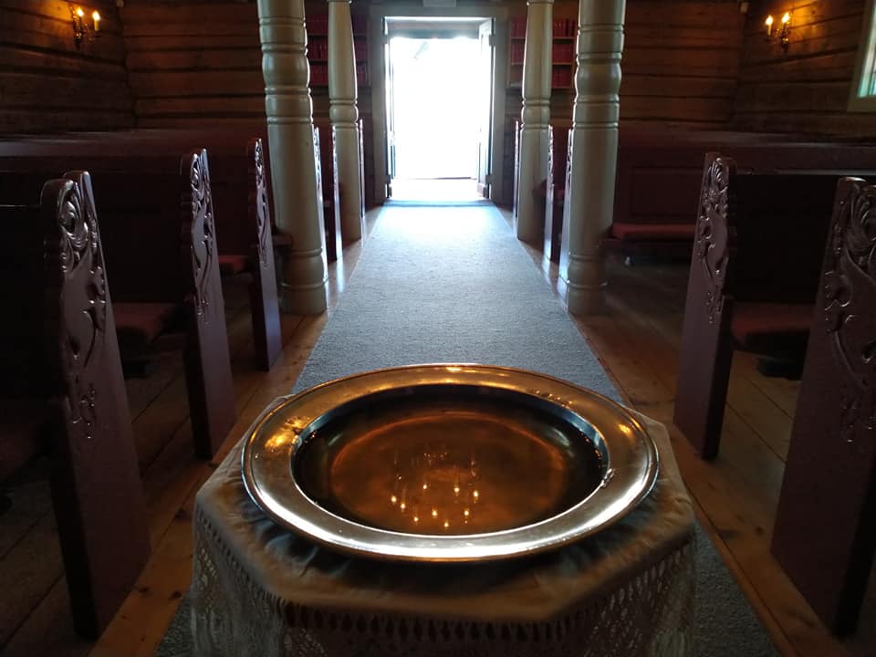 Inne i Volbu kyrkje. Foto: Eli Vatn